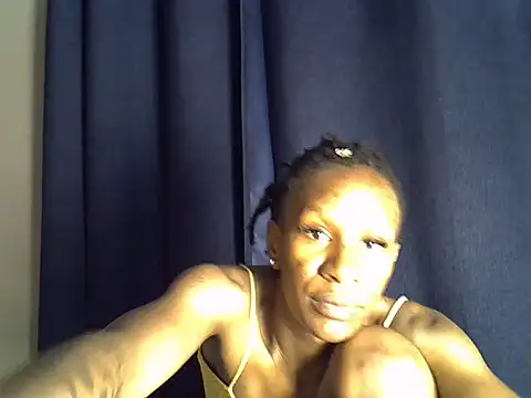 Snapshot of Queen_slim2 chatting on 05.23.26 Queen slim2 online show from 05.23.26