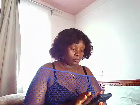 Snapshot of Sasha_queen24 chatting on 06.29.26 Sasha queen24 online show from 06.29.26
