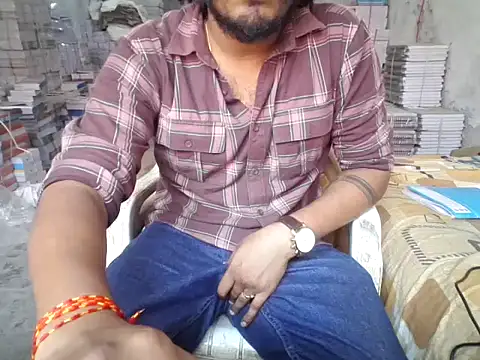 Snapshot of hardicckk chatting on 05.19.26 hardicckk online show from 05.19.26
