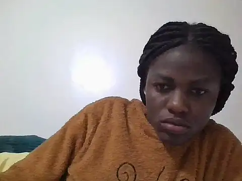 Snapshot of Hot_Berry18 chatting on 06.02.26 Hot Berry18 online show from 06.02.26