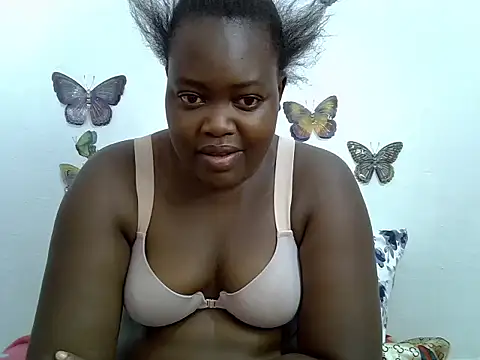 Snapshot of sweetblanka chatting on 05.24.26 sweetblanka online show from 05.24.26