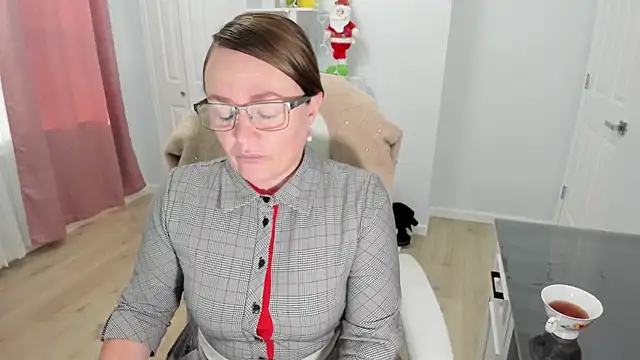 Vika73 online show from 12.14.24