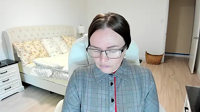 Vika73 online show from 09.13.25