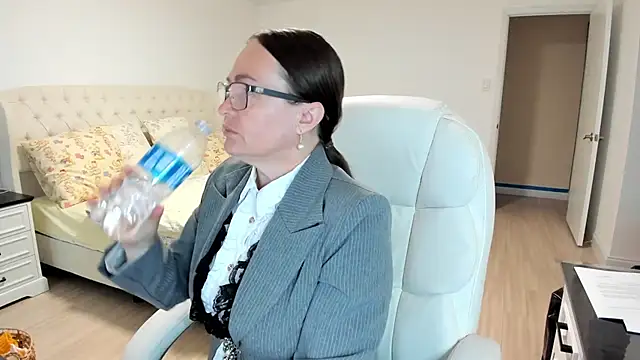 Vika73 online show from 09.22.25