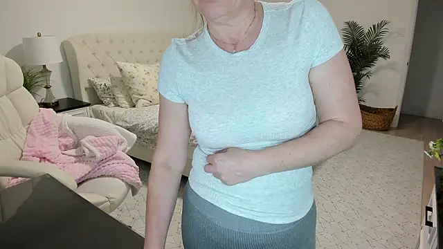 Vika73 online show from 03.11.26