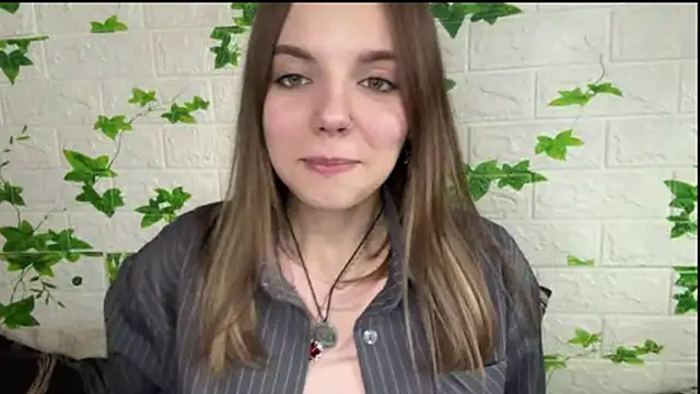 Snapshot of LisaPorse chatting on 06.01.26 LisaPorse online show from 06.01.26