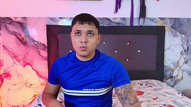 Snapshot of Barby_sensual chatting on 06.24.26 Barby sensual online show from 06.24.26