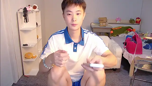 Snapshot of Chinese-Sweety chatting on 07.17.26 Chinese-Sweety online show from 07.17.26