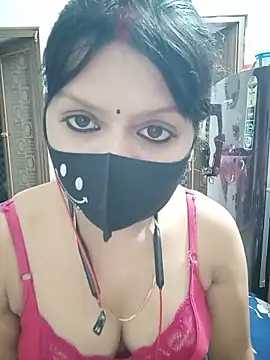 Snapshot of ZOYA-STRIP chatting on 06.20.26 ZOYA-STRIP online show from 06.20.26