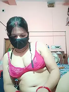 Snapshot of ZOYA-STRIP chatting on 07.17.26 ZOYA-STRIP online show from 07.17.26