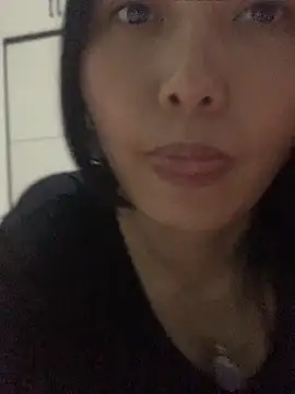 lylxili online show from 05.26.26