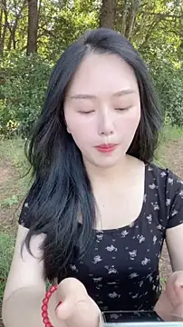 Snapshot of lylxili chatting on 06.27.26 lylxili online show from 06.27.26