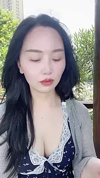 Snapshot of lylxili chatting on 06.29.26 lylxili online show from 06.29.26