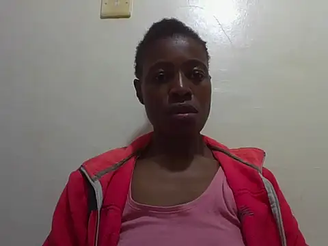 Snapshot of Eebony_Bubbly chatting on 06.01.26 Eebony Bubbly online show from 06.01.26