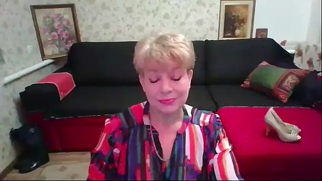 Snapshot of SamantaxFocs chatting on 07.13.26 SamantaxFocs online show from 07.13.26