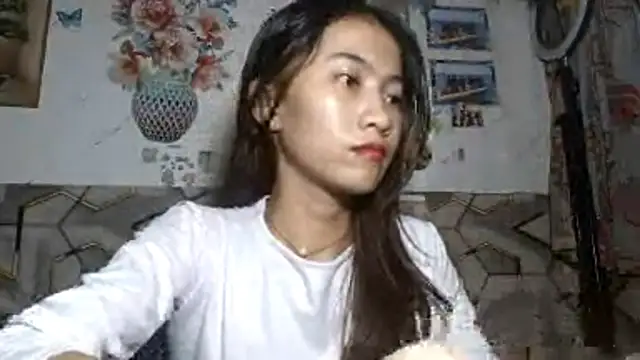 Snapshot of DeeannGunby chatting on 06.07.26 DeeannGunby online show from 06.07.26