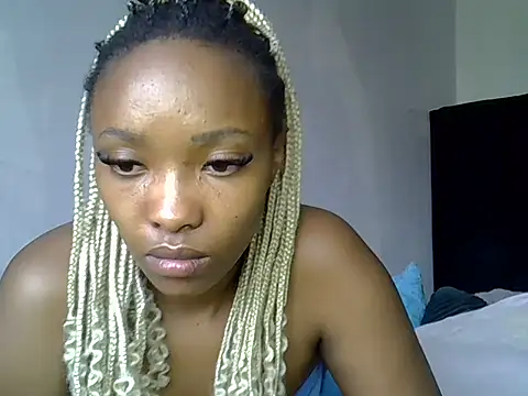 Snapshot of pretty_jazminee1 chatting on 06.09.26 pretty jazminee1 online show from 06.09.26