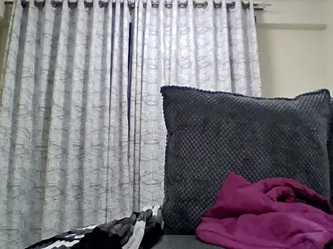 Snapshot of camila_lorah chatting on 05.26.26 camila lorah online show from 05.26.26