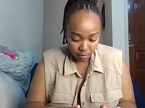 Snapshot of atara_seren chatting on 07.11.26 atara seren online show from 07.11.26