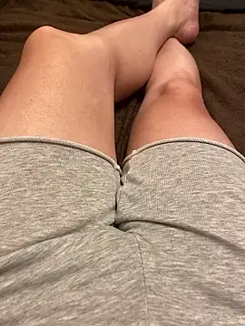 Snapshot of onichanman chatting on 05.27.26 onichanman online show from 05.27.26