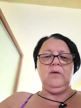 Snapshot of Diana_Diafan chatting on 06.27.26 Diana Diafan online show from 06.27.26