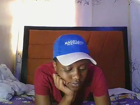 Snapshot of Ellaa_doll chatting on 05.27.26 Ellaa doll online show from 05.27.26