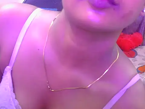 Snapshot of Itz-jasleen chatting on 05.22.26 Itz-jasleen online show from 05.22.26