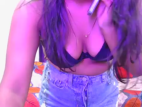 Snapshot of Itz-jasleen chatting on 06.01.26 Itz-jasleen online show from 06.01.26