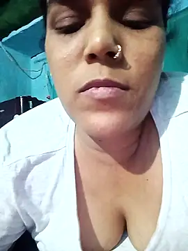 Snapshot of ritu4 chatting on 05.27.26 ritu4 online show from 05.27.26