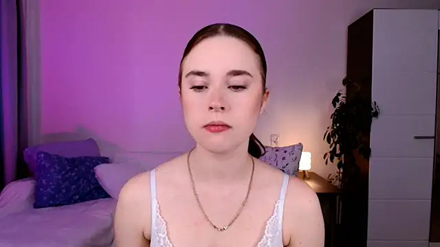 Snapshot of Lilit_Dream chatting on 07.14.26 Lilit Dream online show from 07.14.26