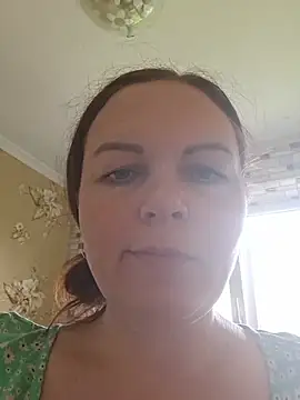 Snapshot of Meri_a chatting on 07.20.26 Meri a online show from 07.20.26