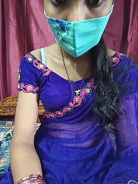 Snapshot of reshma124 chatting on 07.11.26 reshma124 online show from 07.11.26