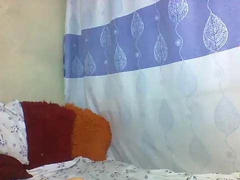 Snapshot of juicy_naughty chatting on 07.18.26 juicy naughty online show from 07.18.26