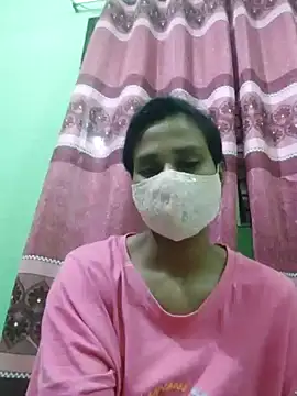 Snapshot of Sofiyaa_Sara chatting on 05.28.26 Sofiyaa Sara online show from 05.28.26