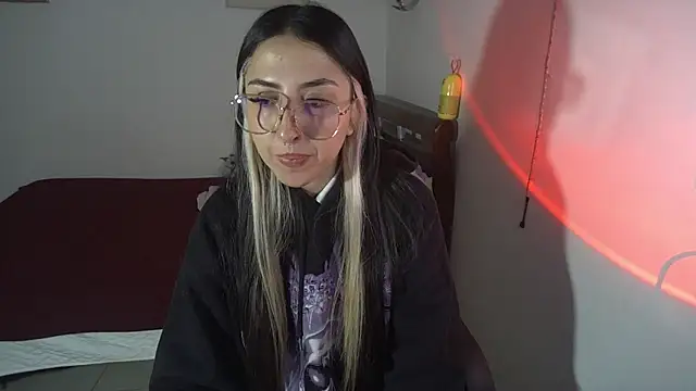 Frida nymph online show from 06.12.26