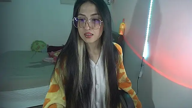 Frida nymph online show from 06.28.26