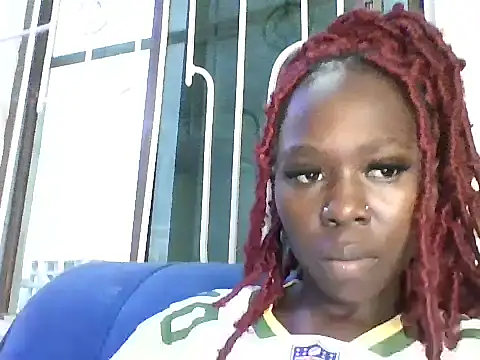 Snapshot of kitty_mere chatting on 06.08.26 kitty mere online show from 06.08.26