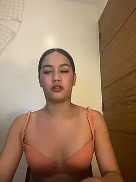 Snapshot of sexyasiancock_yllana chatting on 06.29.26 sexyasiancock yllana online show from 06.29.26