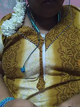 Snapshot of geetha431 chatting on 06.09.26 geetha431 online show from 06.09.26