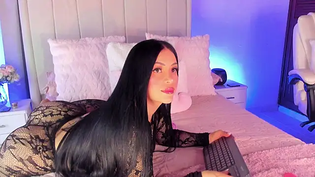 Snapshot of Alannawolff chatting on 07.12.26 Alannawolff online show from 07.12.26