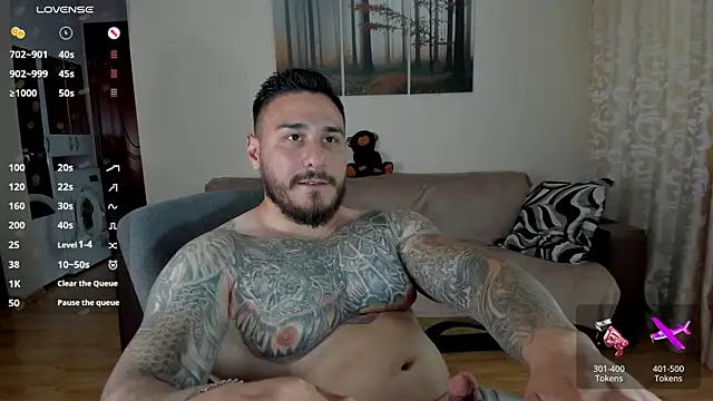 Snapshot of Gymdominus chatting on 06.04.26 Gymdominus online show from 06.04.26