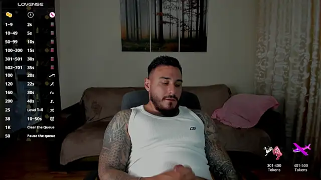 Snapshot of Gymdominus chatting on 06.19.26 Gymdominus online show from 06.19.26