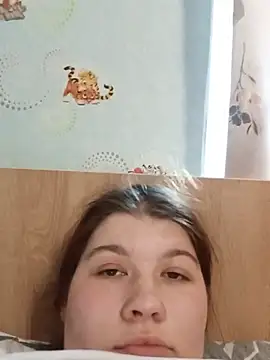 Snapshot of Georgina_Mimi chatting on 05.30.26 Georgina Mimi online show from 05.30.26