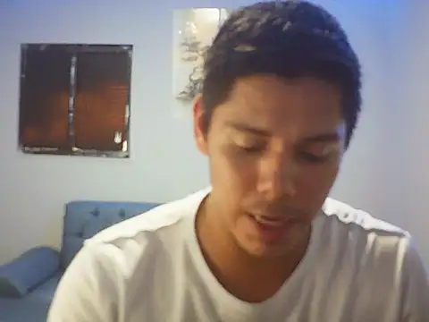 Snapshot of klars_mood1 chatting on 05.26.26 klars mood1 online show from 05.26.26