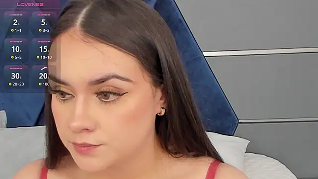 Snapshot of AprilDeRossi chatting on 07.15.26 AprilDeRossi online show from 07.15.26