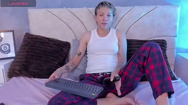 vane grey online show from 06.06.26