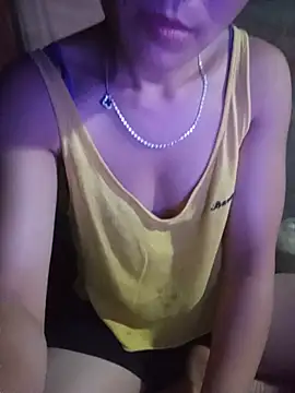Snapshot of Heryy_xx chatting on 06.22.26 Heryy xx online show from 06.22.26