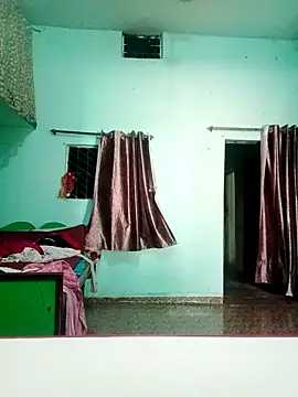 Snapshot of naughty-nishaa chatting on 06.19.26 naughty-nishaa online show from 06.19.26