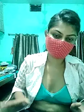 Snapshot of naughty-nishaa chatting on 07.04.26 naughty-nishaa online show from 07.04.26