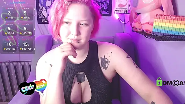 Snapshot of DolliRosees chatting on 06.12.26 DolliRosees online show from 06.12.26